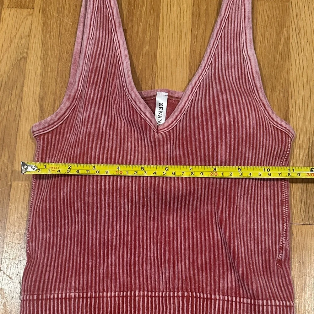 *last chance* Zenana | Women's Deep Red Striped Crop Tank Top - Picture 7 of 11